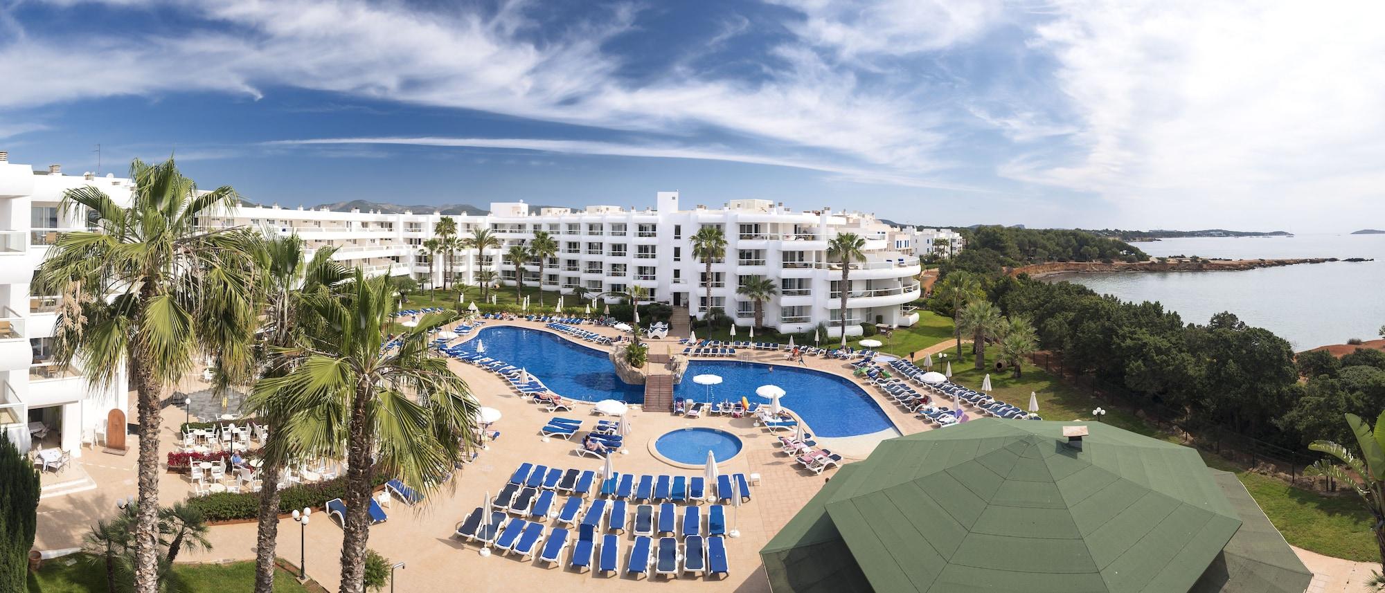 Aparthotel Tropic Garden Santa Eularia des Riu Eksteriør billede