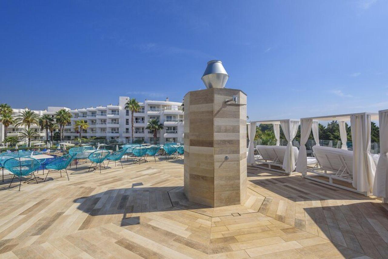 Aparthotel Tropic Garden Santa Eularia des Riu Eksteriør billede